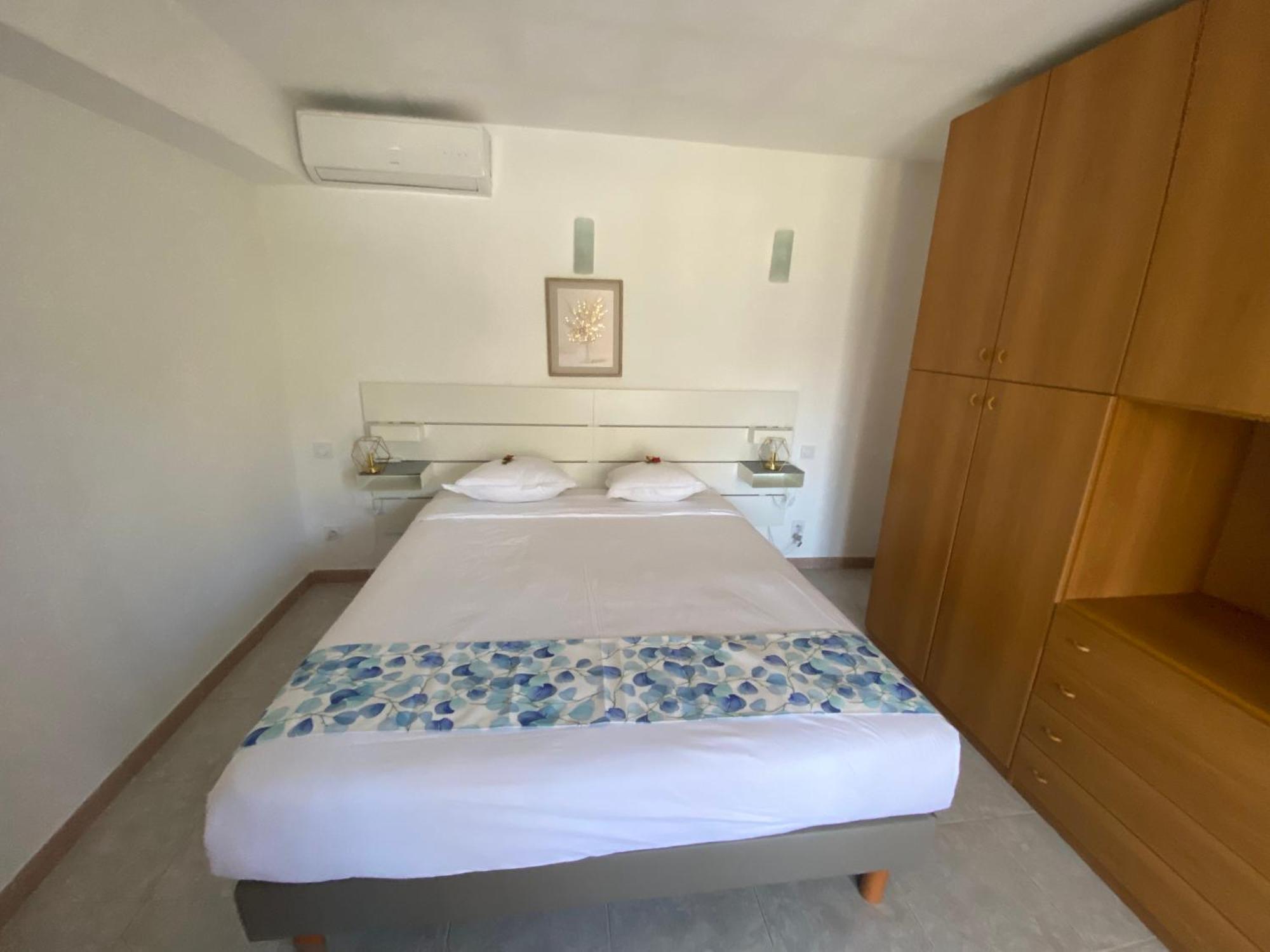 Residences Anna Centuri Luaran gambar