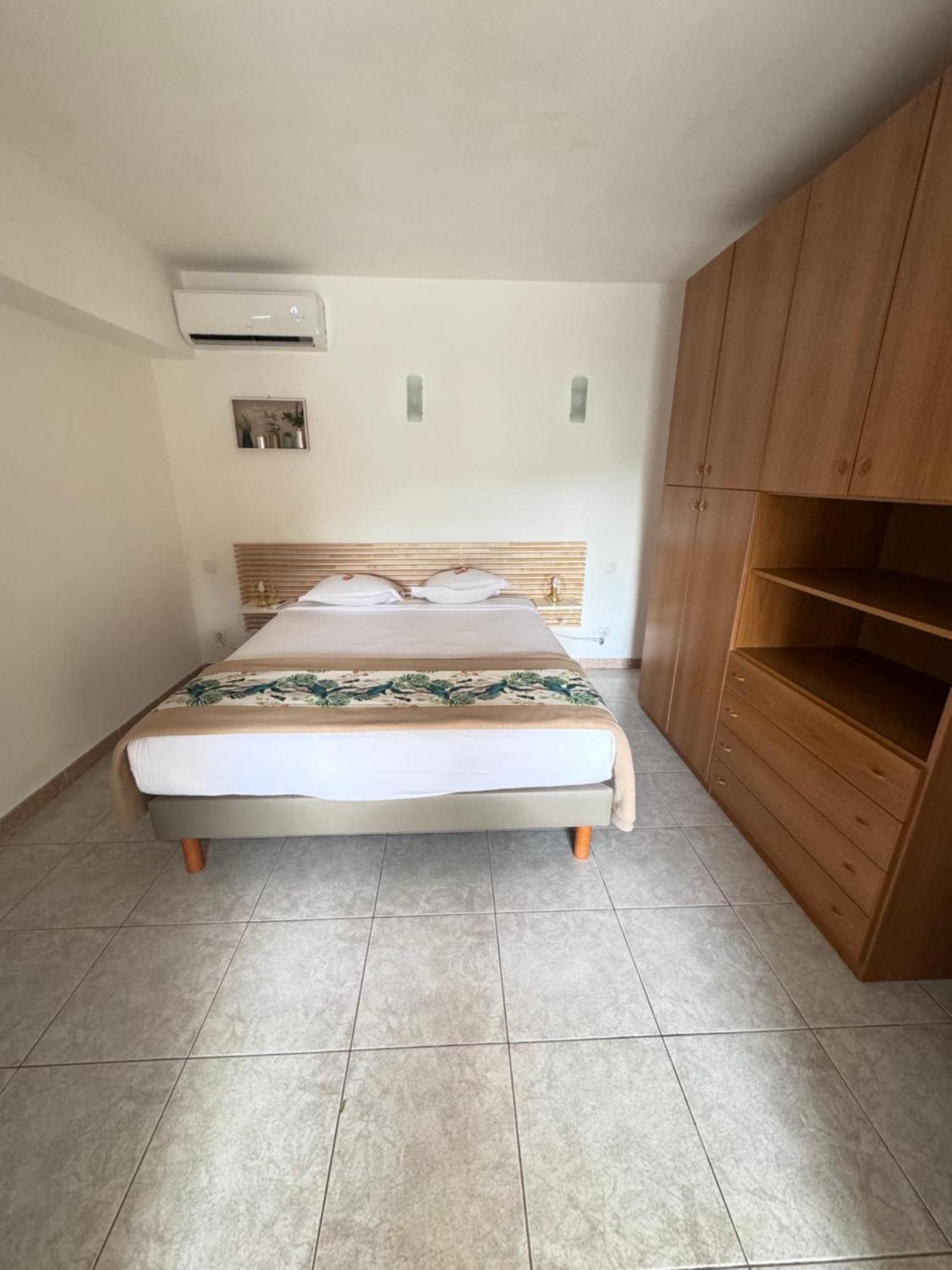 Residences Anna Centuri Luaran gambar